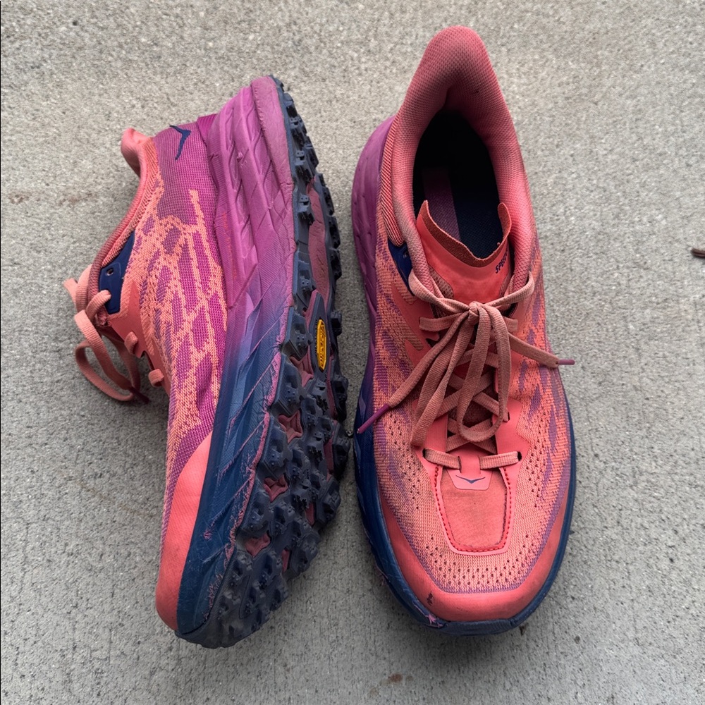 Hoka speed goat 5 running shoes